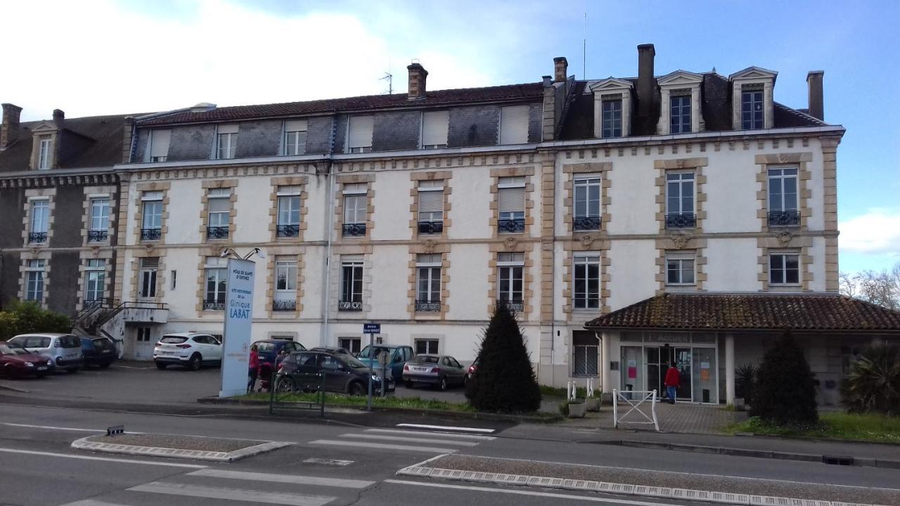 Hotel Labat Orthez Kültér fotó