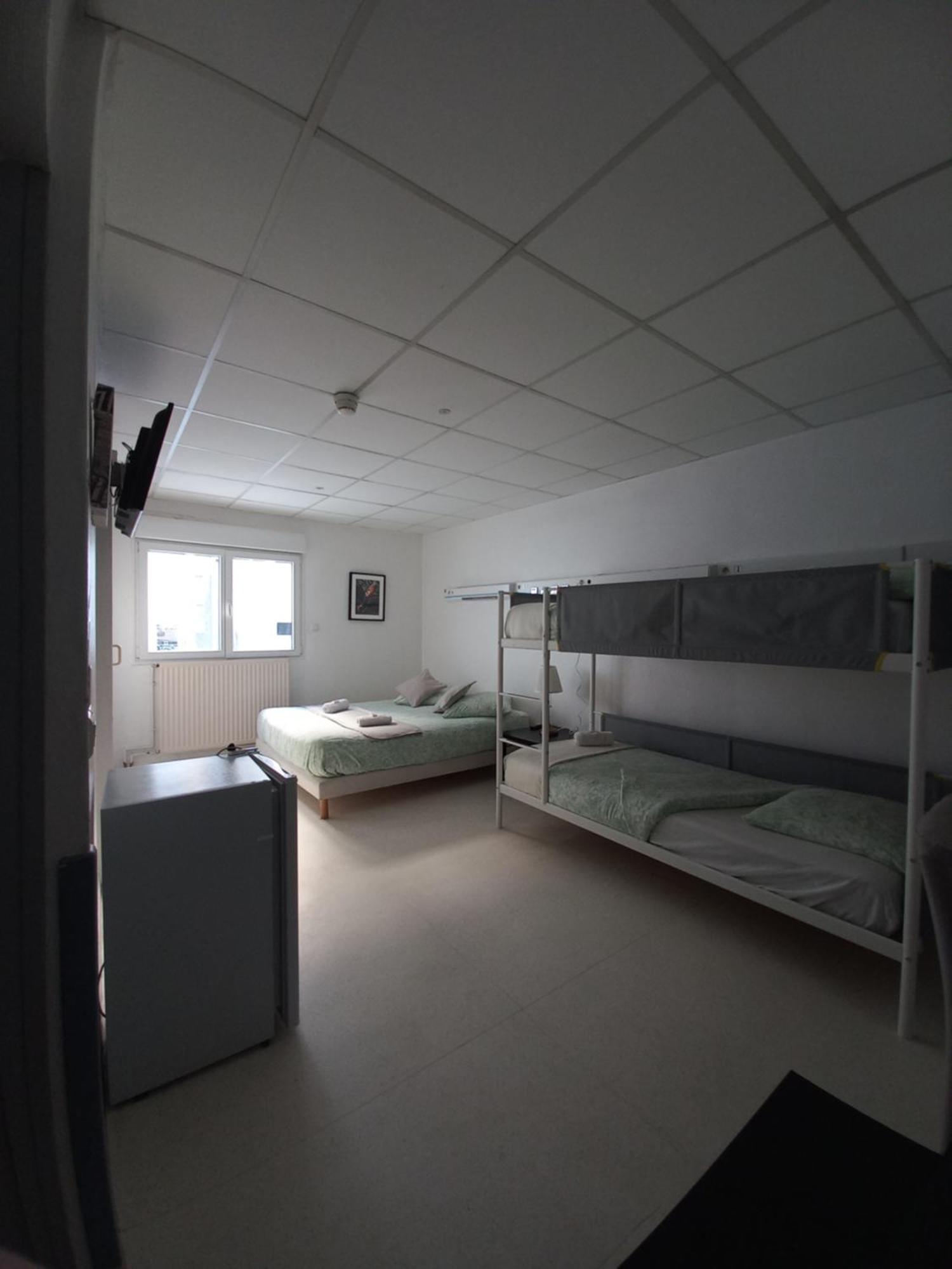 Hotel Labat Orthez Kültér fotó