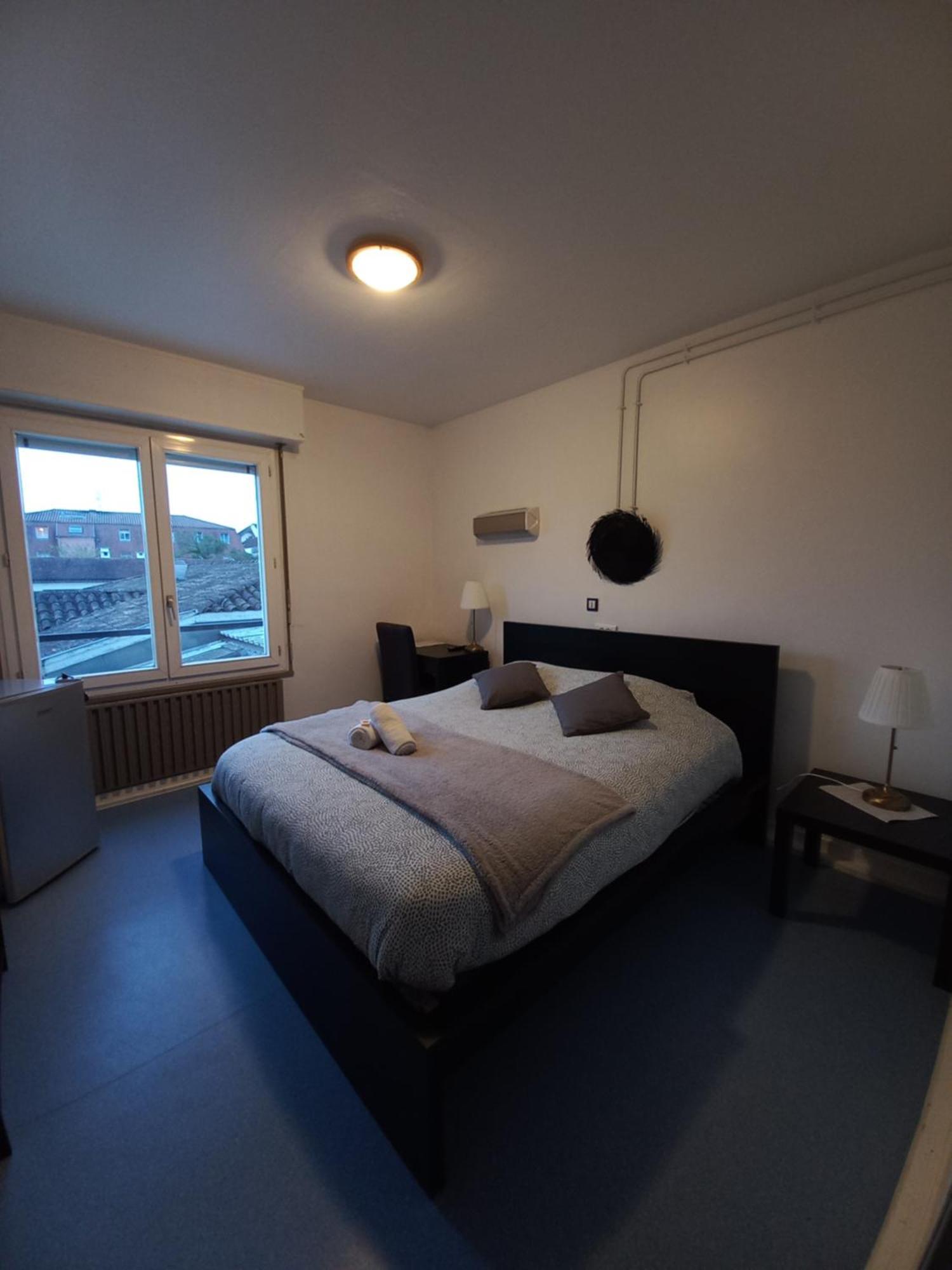 Hotel Labat Orthez Kültér fotó